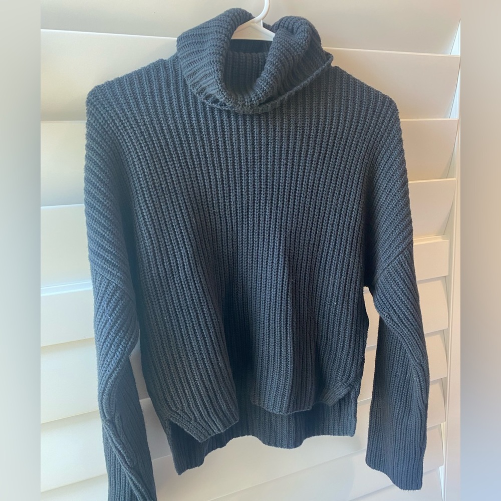 Abercrombie & Fitch Black Turtleneck Sweater